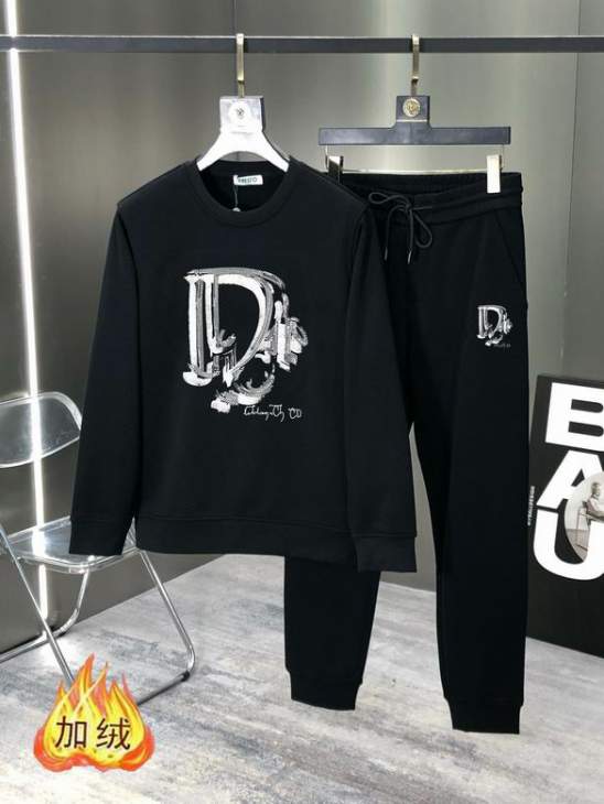 Picture of Dior Sweater Suits _SKUDiorM-4XLkdtn19238623